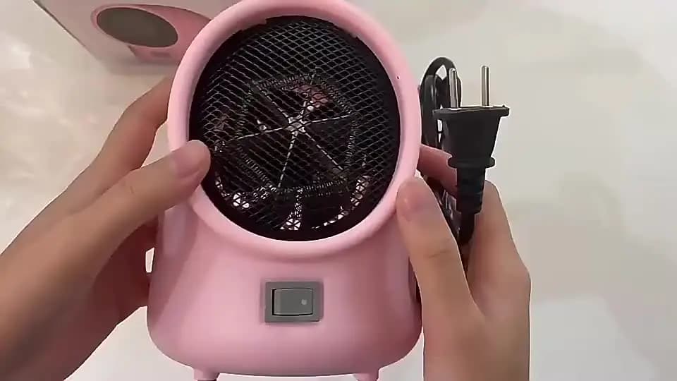 Small Portable Simple Design Heater Home Desktop Small Quick Heating Electric Heater Safe and Durable Office Heater