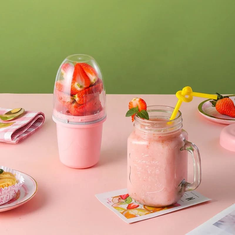 Summer Mini Juicer Home Juice Cup Portable Electric Juice Cup Mini Mini Fruit Blender One Cup Multi Purpose 3
