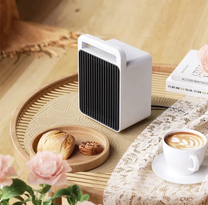 Compact and Portable Multi-scene Applicable Minimalist Design Heater Desk Mini Heater Winter Quick Heat Smart Electric Heater 5