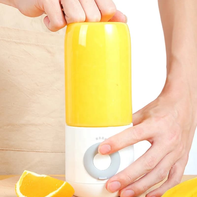 Portable Small Mini Juicing Cup Multi-function Usb Rechargeable Mini Juice Cup Easy Operation Double Click Start Juicer 6