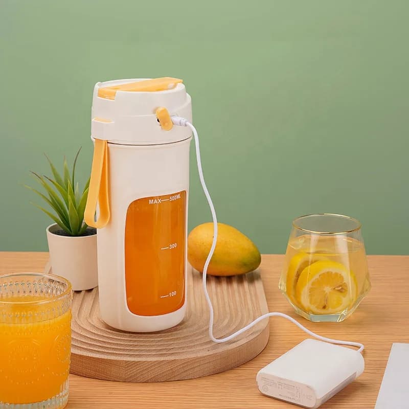 Portable Multifunctional Juice Extractor High-value Powerful Speed Small Mini Juice Cup Household Electric Juice Extractor Cup 3