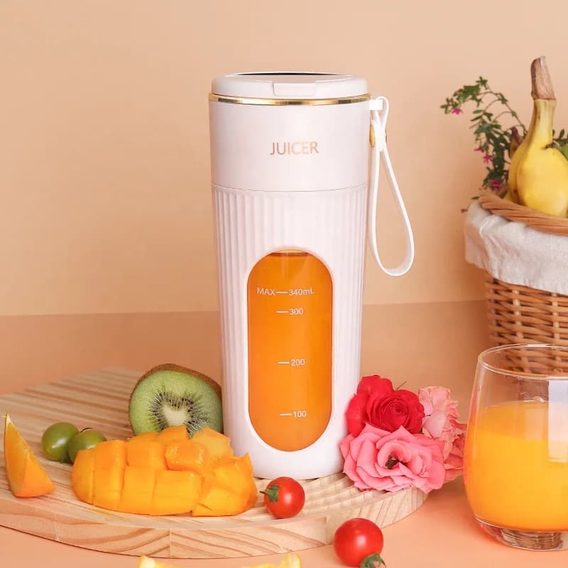 New Wireless Portable Juicer Large Capacity Battery Home Small Portable Fruit Juice Cup Outdoor Multi-function Electric Juicer 2