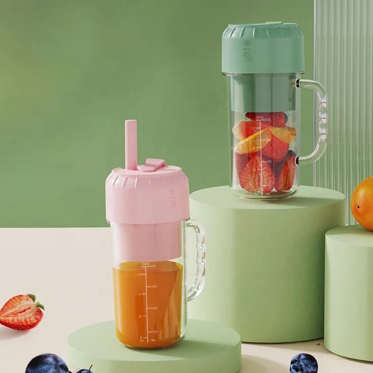 New Simple Design Juicer Portable Charging Small Juice Cup Student Household Multifunction Juice Machine Operation Simple Juicer 3